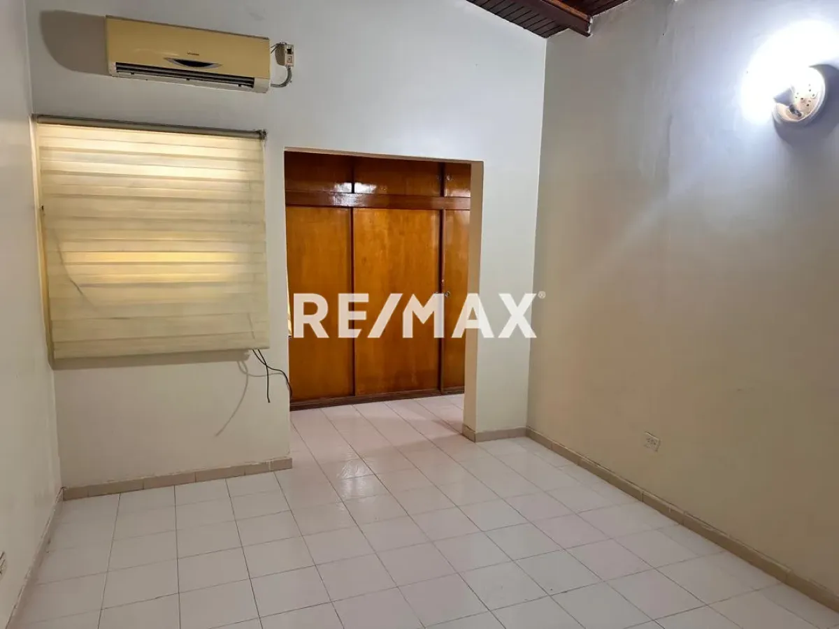 En Venta Casa o TownHouse Puerta Maraven, Cardón, Falcón, 4154, VEN