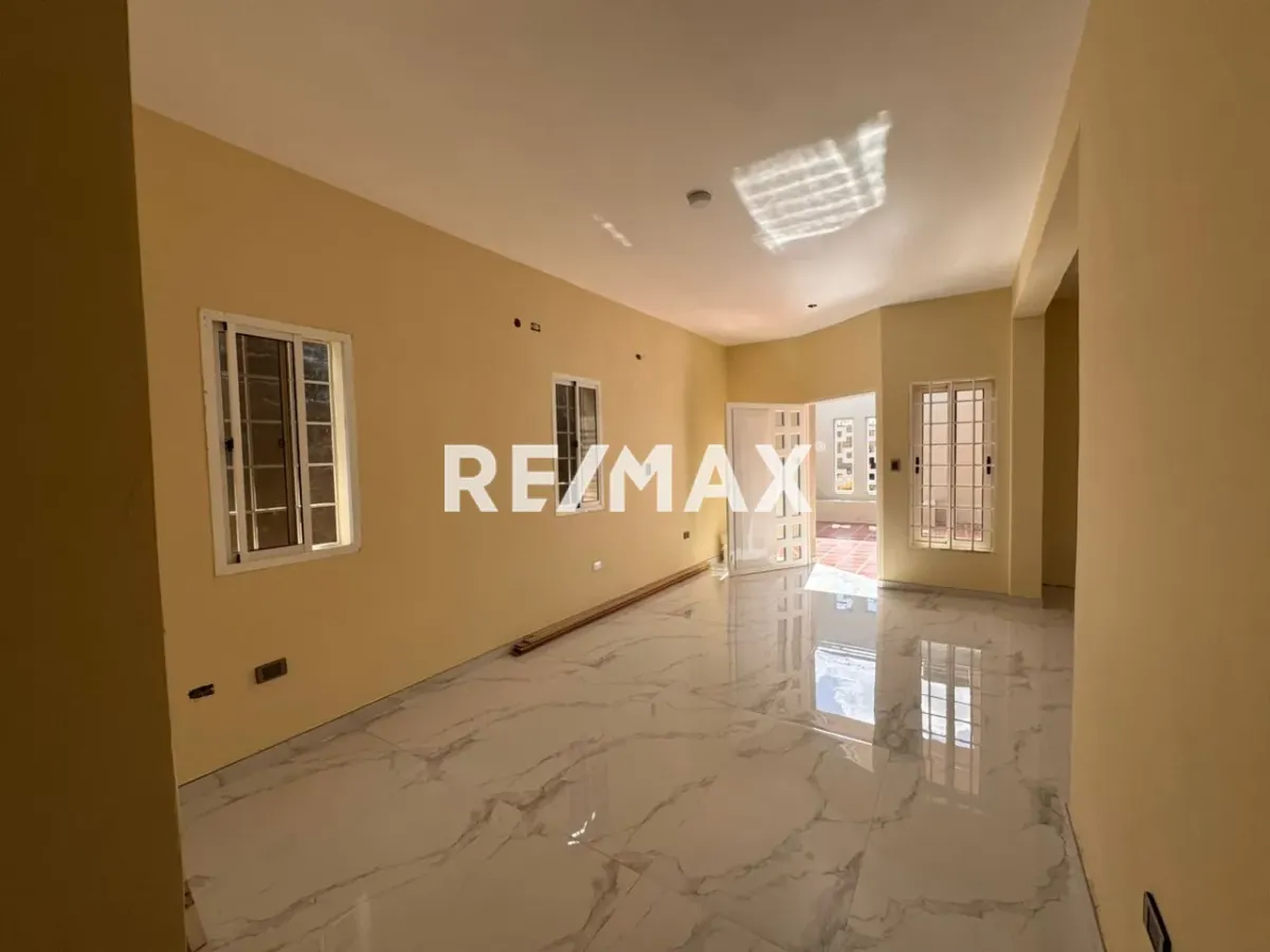 En Venta Casa o TownHouse Dona Nicasia II, Guanadito Norte