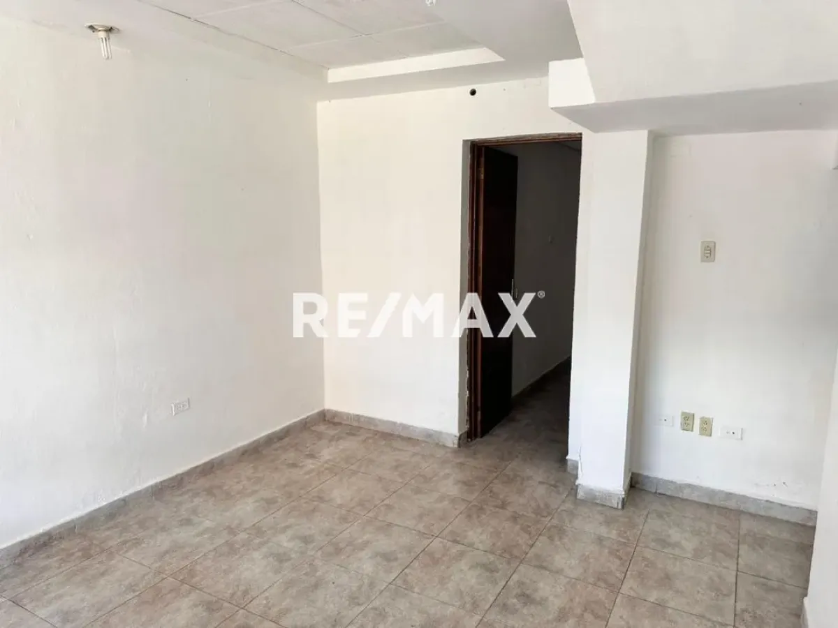 En Alquiler Local Comercial San Carlos, Falcón, VEN