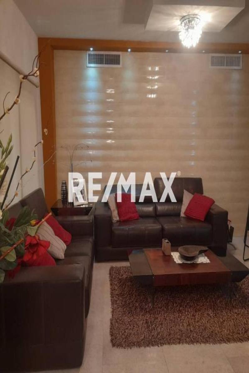 En Venta Casa o TownHouse Urbanización las Virtudes, Punto Fijo, Estado Falcón, VEN.