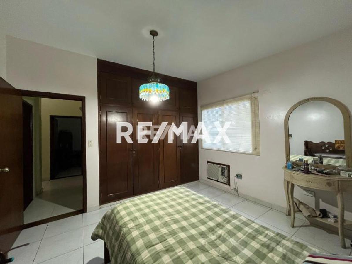 En Venta Casa o TownHouse Urb. Zarabon. Comunidad Cardón