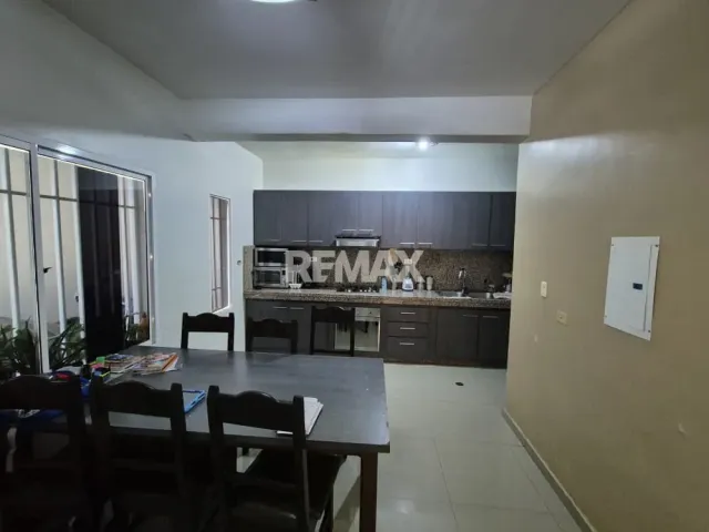 En Venta Casa o TownHouse Guanadito Norte Urb Doña Nicasia 2