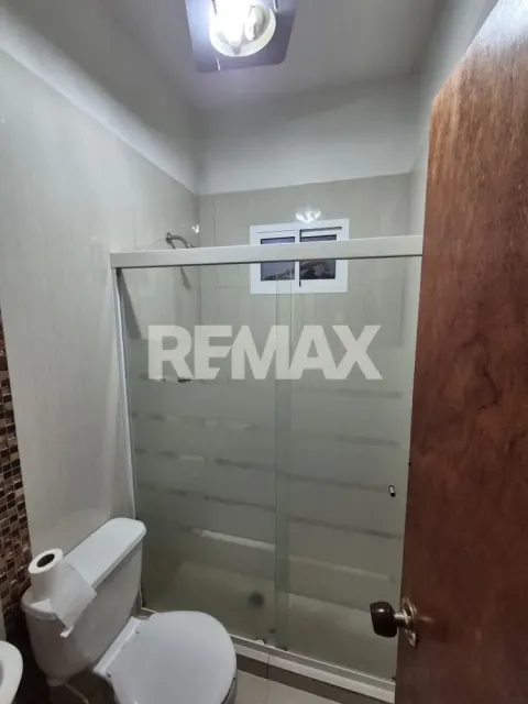 En Venta Casa o TownHouse Guanadito Norte Urb Doña Nicasia 2