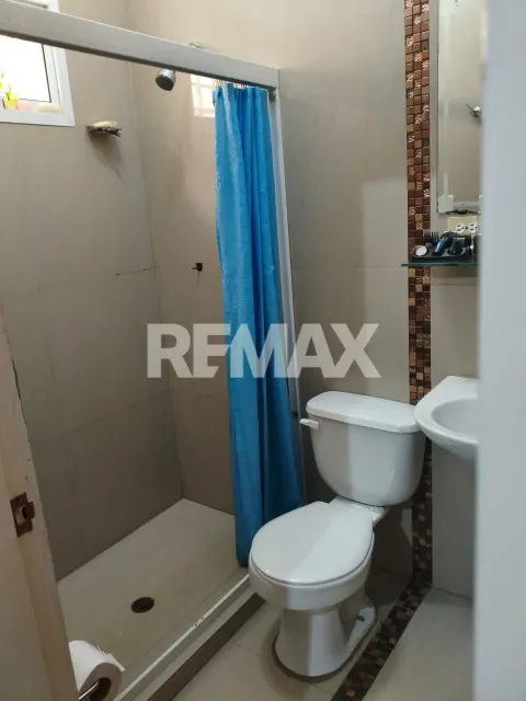 En Venta Casa o TownHouse Guanadito Norte Urb Doña Nicasia 2