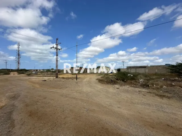 En Venta Terreno y Parcela Guanadito sur calle la paz