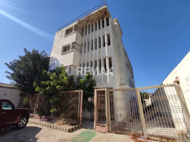 En Venta Edificio Caja de Agua, Punto Fijo, Estado Falcón