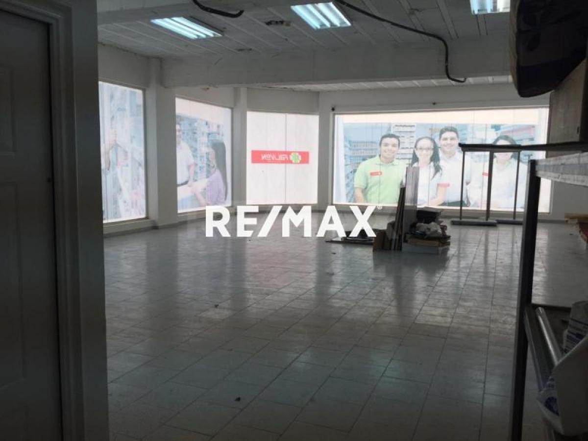 En Venta Edificio Avenida Bolivar, Carirubana, Falcón, 4102, VEN