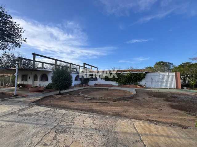 En Venta Casa o TownHouse Guanadito, Falcón, 4148, VEN