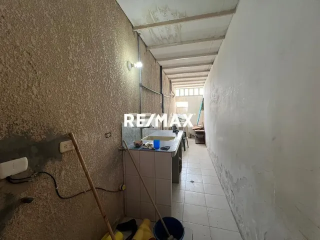 En Alquiler Casa o TownHouse Calle 19 Judibana detras del Hospital de Niños