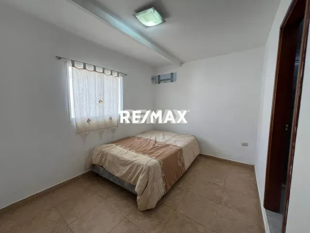 En Alquiler Casa o TownHouse Calle 19 Judibana detras del Hospital de Niños