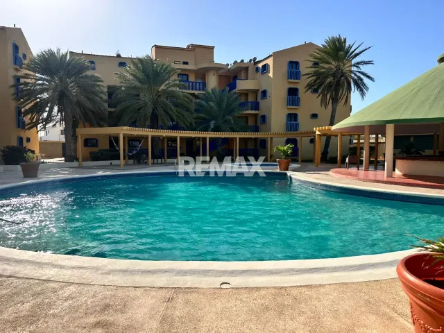 En Venta Apartamento R-3, Villa Marina, Falcón, VEN