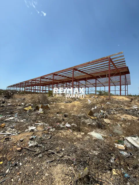 En Venta Terreno y Parcela Urb Casacoima Cerca del Centro Portugués