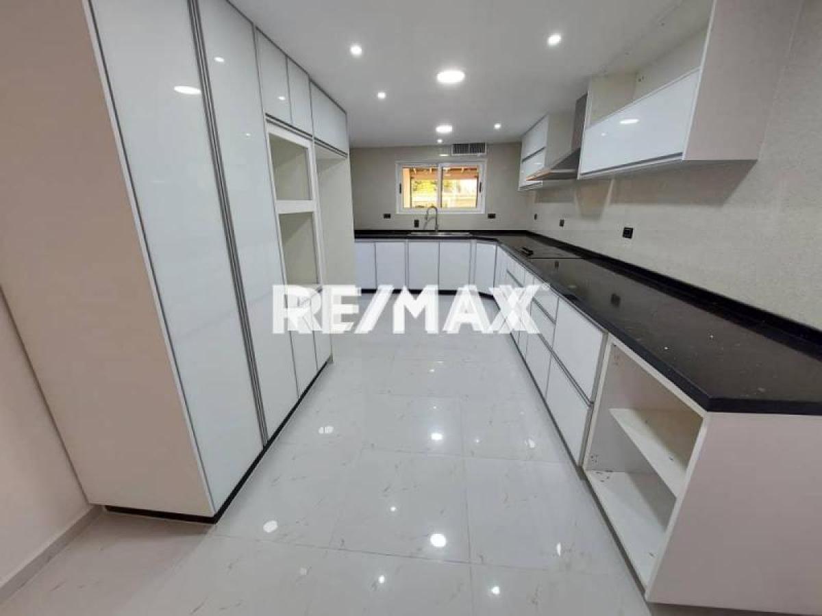 En Venta Casa o TownHouse La Lagunita, Judibana.