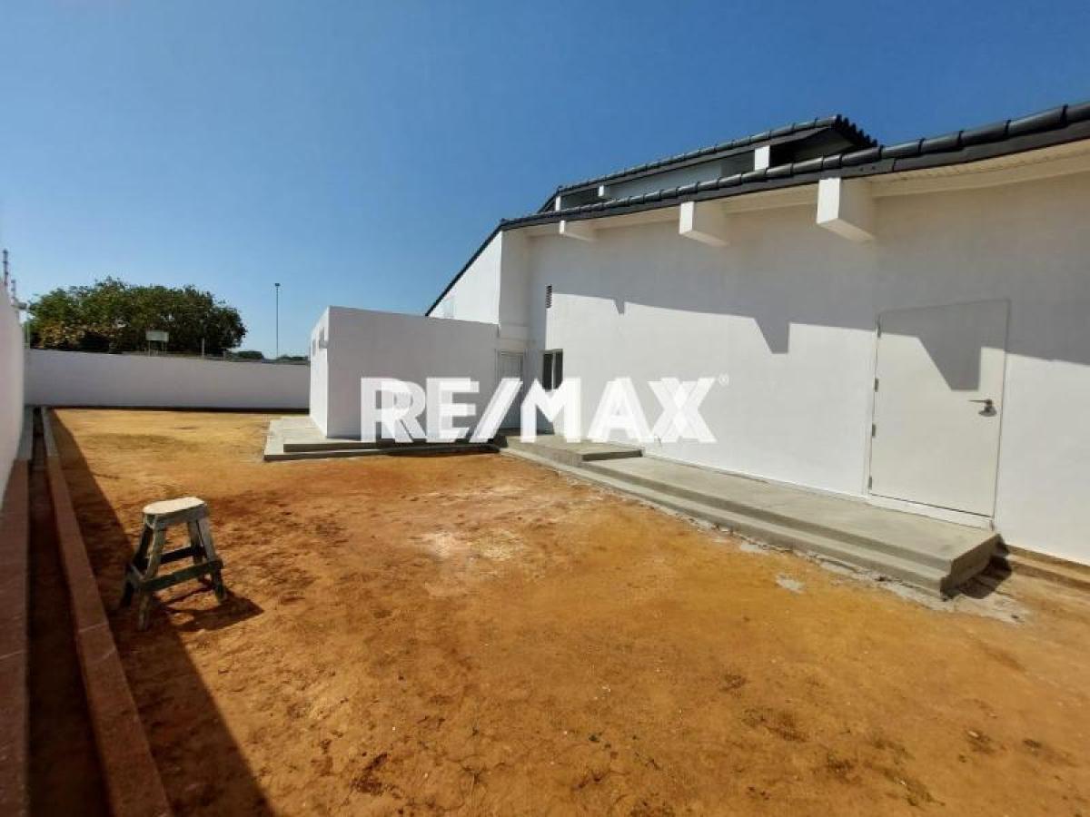 En Venta Casa o TownHouse La Lagunita, Judibana.