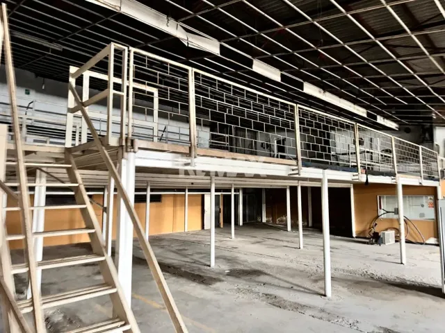 En Alquiler Local Comercial Calle los Ruices, Centro, Punto Fijo, Falcón, 4102, VEN