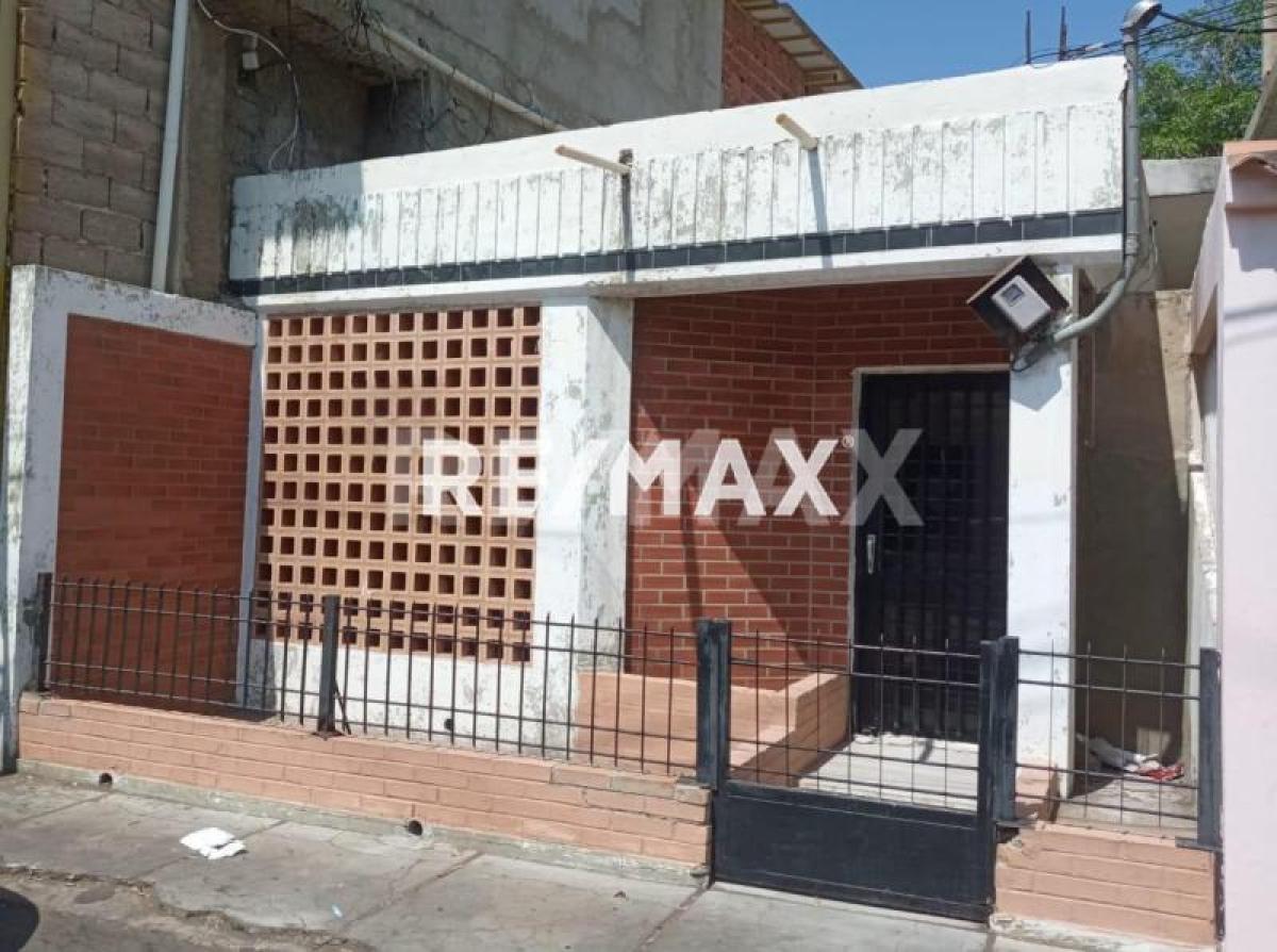 En Alquiler Local Comercial Calle Bolivia, Centro, Punto Fijo, Carirubana, Falcón, 4102, VEN