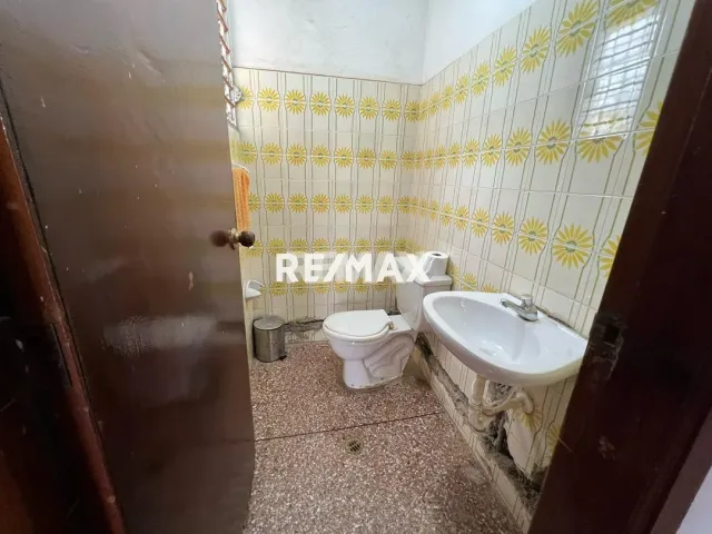 En Venta Casa o TownHouse Urbanizacion Santa Fe Sector los medanos calle los Pinos