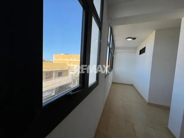 En Venta Local Comercial Calle Falcon entre calle Peru y Brasil - Foto 3