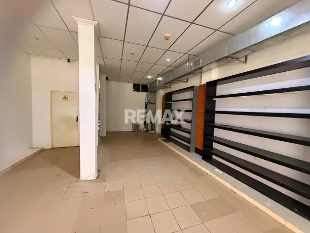 En Alquiler Local Comercial Calle Girardot, Centro, Punto Fijo, Falcón, 4102, VEN - Foto 2