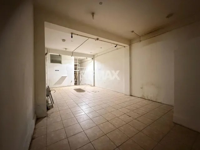 En Alquiler Local Comercial Calle Girardot, Centro, Punto Fijo, Falcón, 4102, VEN - Foto 6