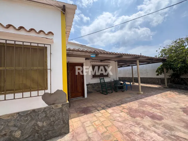En Venta Casa o TownHouse Calle La Pastora, Monseñor Pulido Méndez, Adícora, Falcón, 4142, VEN