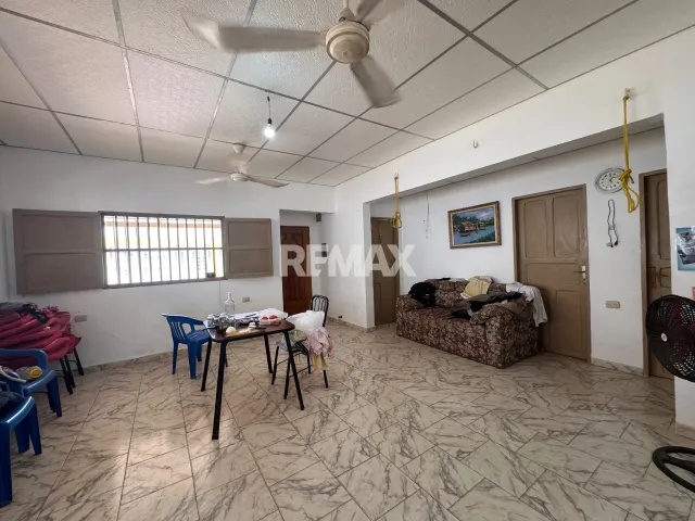 En Venta Casa o TownHouse Calle La Pastora, Monseñor Pulido Méndez, Adícora, Falcón, 4142, VEN