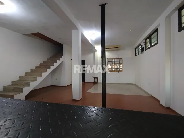 En Alquiler Local Comercial Calle Bachiller Peña, Urb. Puerta Maraven. Punto Fijo - Foto 2