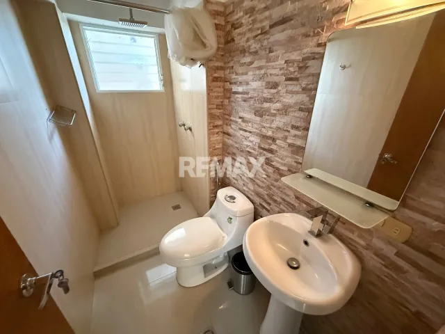 En Alquiler Apartamento Conjunto Residencial San Román - Foto 4