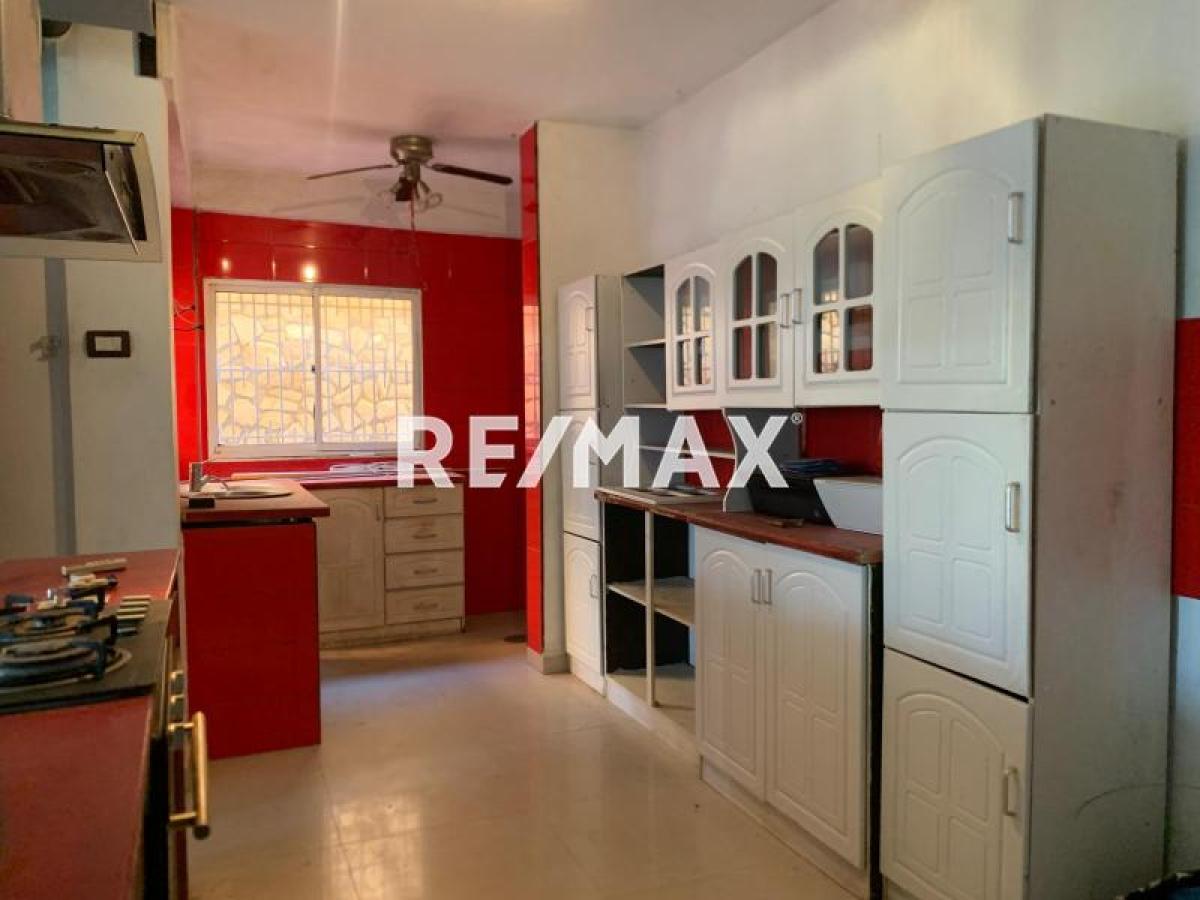 En Venta Casa o TownHouse Urb San Rafael Calle la Victoria Municipio los taques estado Falcón