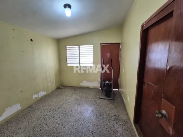 Amplia casa de 6 habitaciones y 4 baños en venta, Guaranao, Punto Fijo - Foto 11