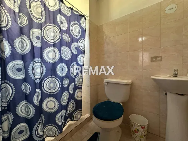 Apartamento de 70 m² con 3 habitaciones y estacionamiento en alquiler, Punto Fijo - Foto 5