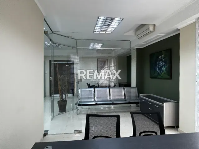 Local comercial de 63 m² en alquiler en CC El Doral, ideal para oficinas - Foto 3