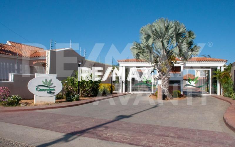 CASA EN VENTA CONJ. RESIDENCIAL CASACOIMA VILLAGE.