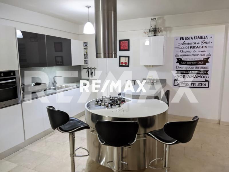 Casa en Venta, Urb. Santa Fe, Punto Fijo, Edo. Falcón.